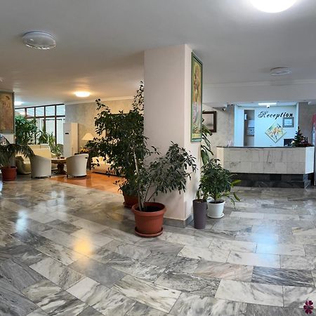 Apart Hotel Central Razgrad Luaran gambar