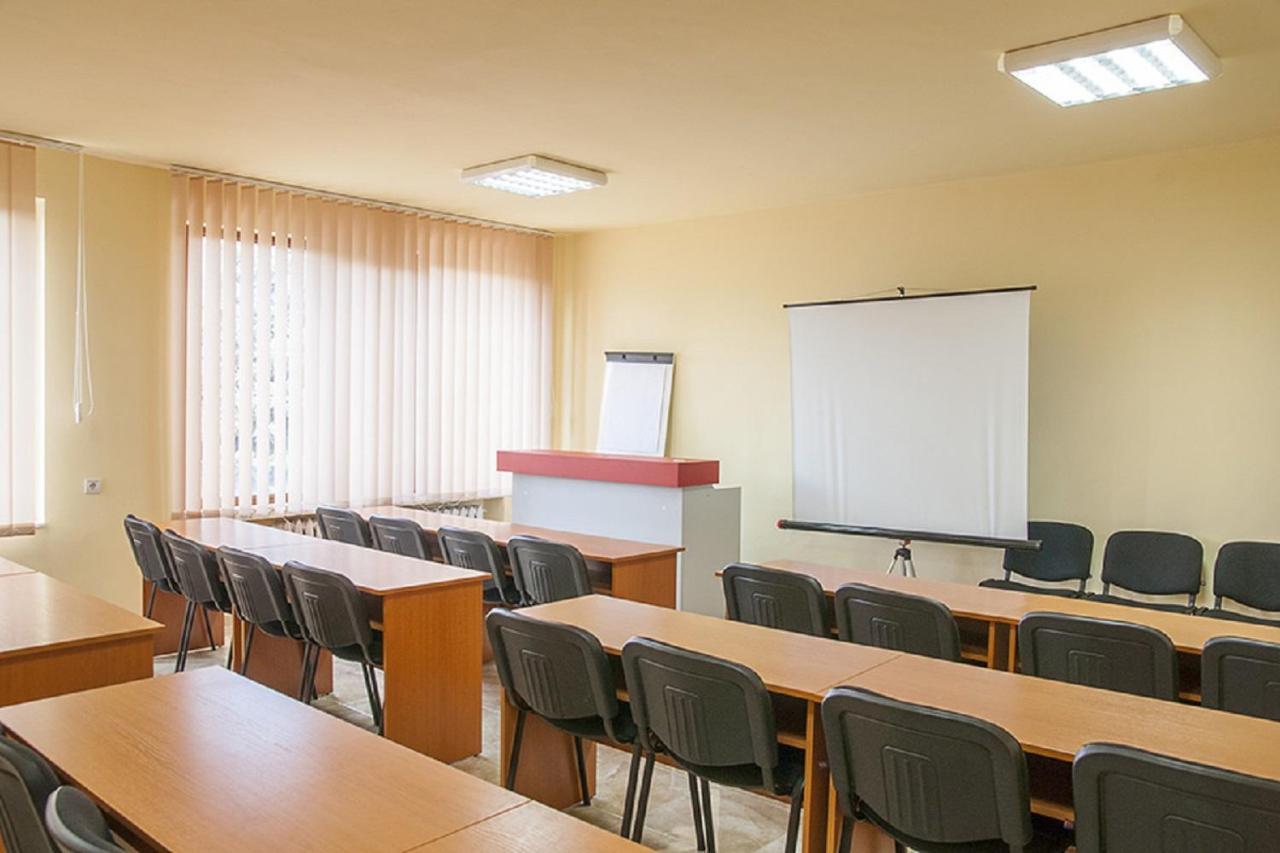 Apart Hotel Central Razgrad Luaran gambar