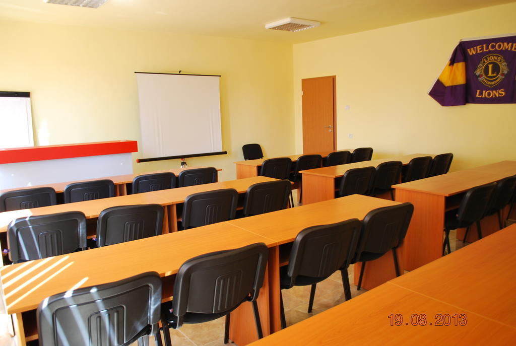 Apart Hotel Central Razgrad Luaran gambar