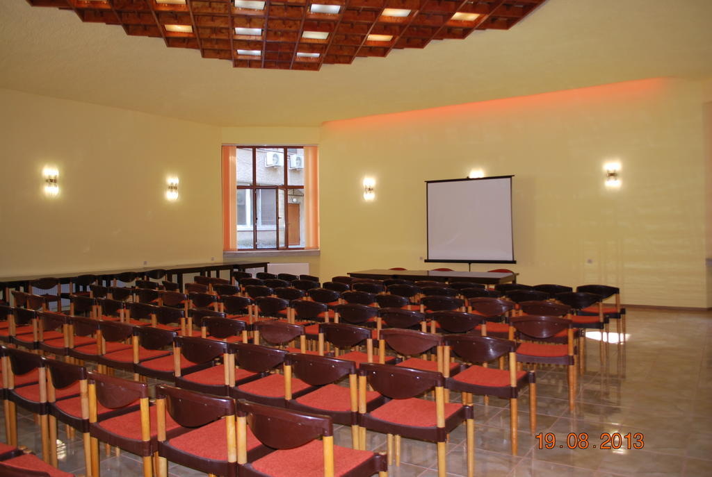 Apart Hotel Central Razgrad Luaran gambar