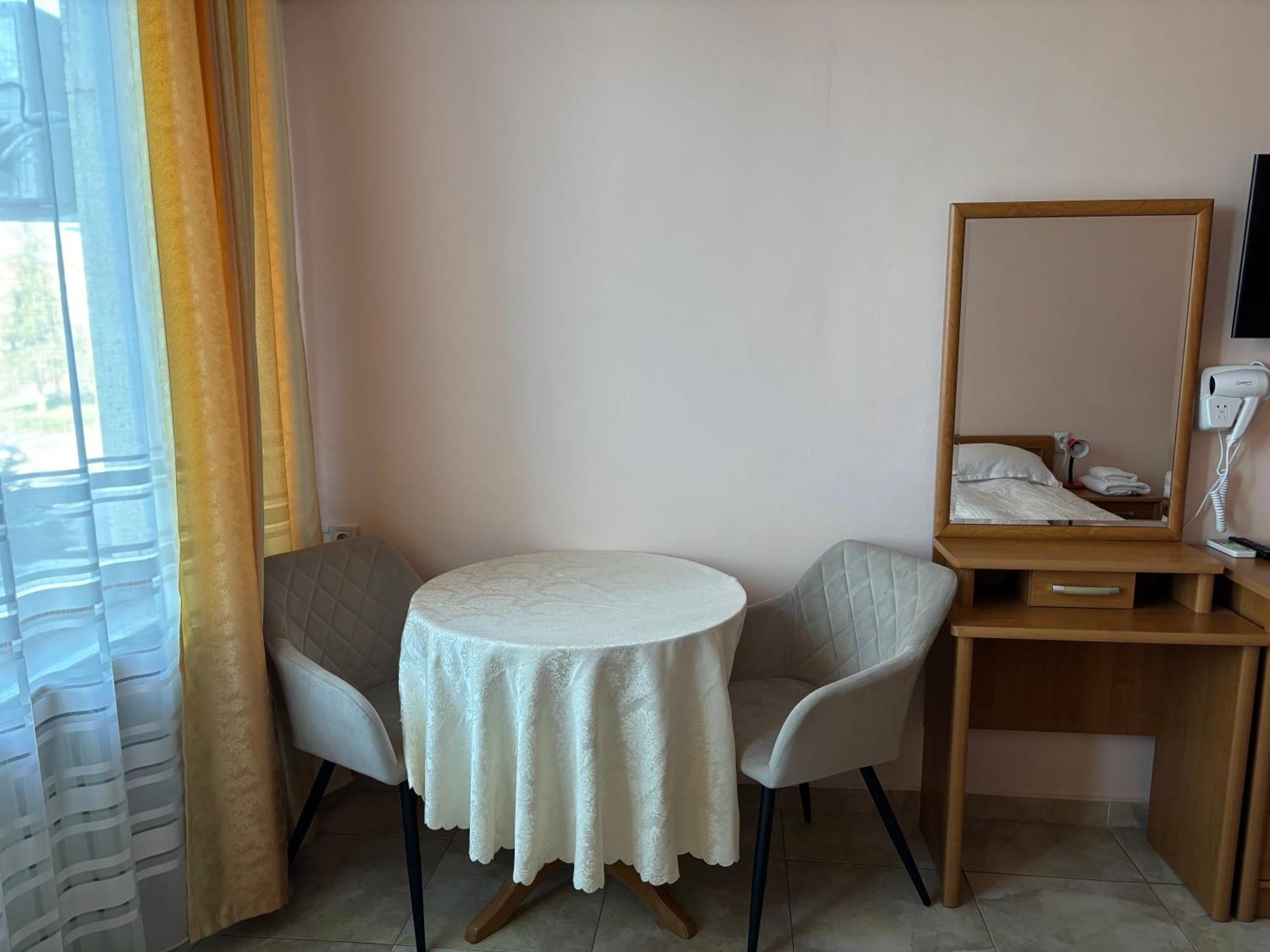 Apart Hotel Central Razgrad Luaran gambar